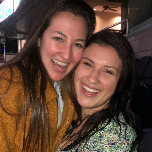 Meet your Posher, Zoë - Picture 1 of 1